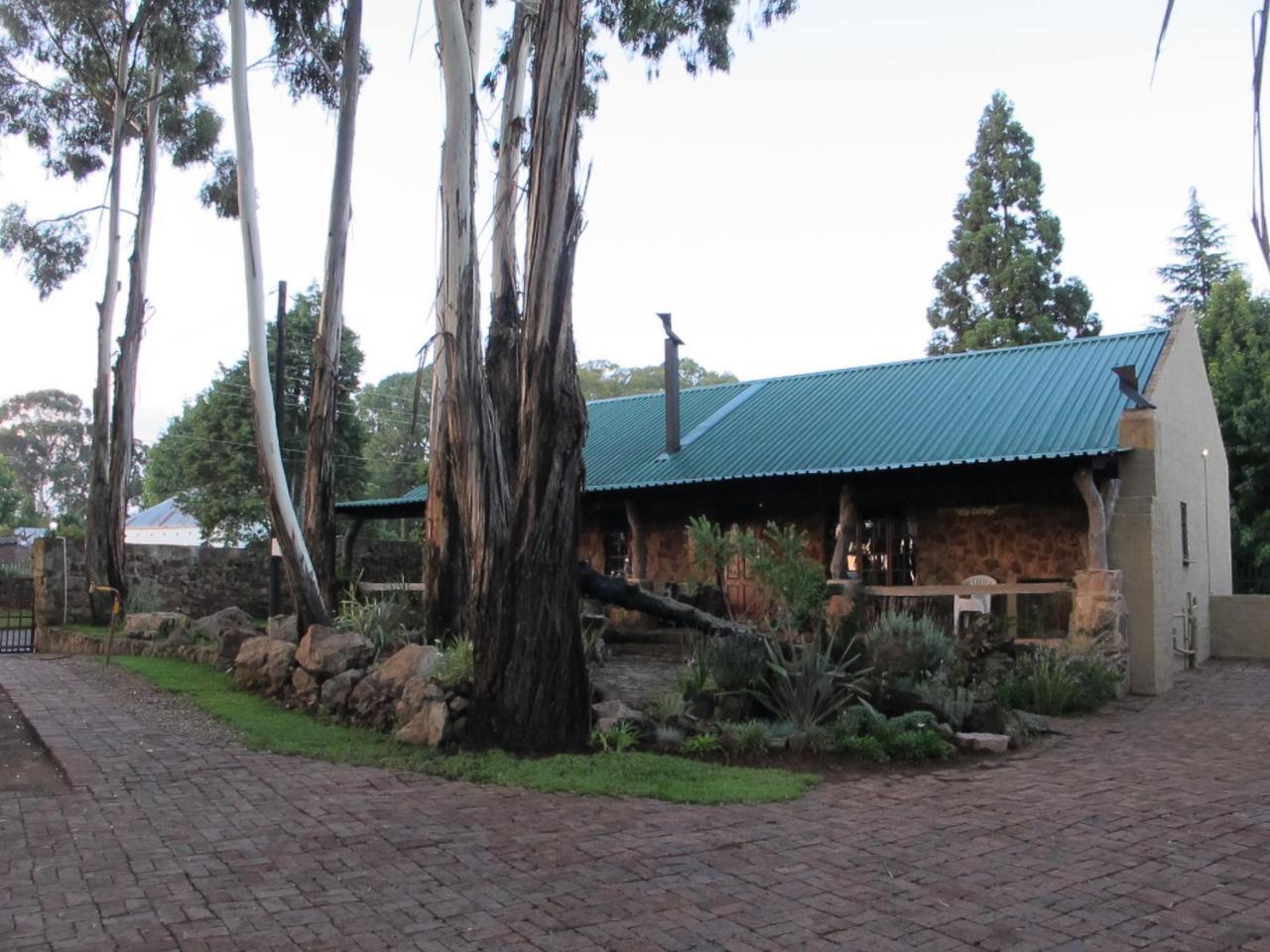 Kliphuisjes Dullstroom Buitenkant foto