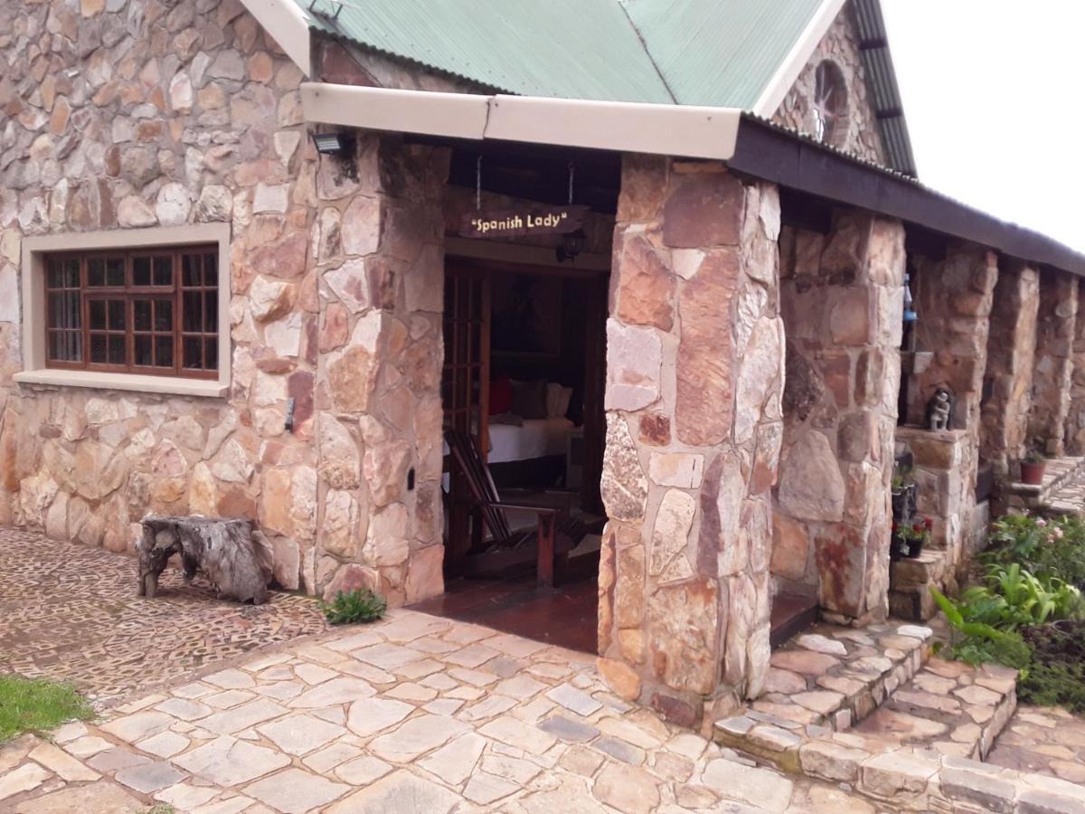 Kliphuisjes Dullstroom Buitenkant foto